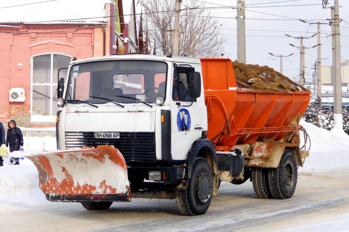 Одесская область, № ВН 6968 АР — МАЗ-533702