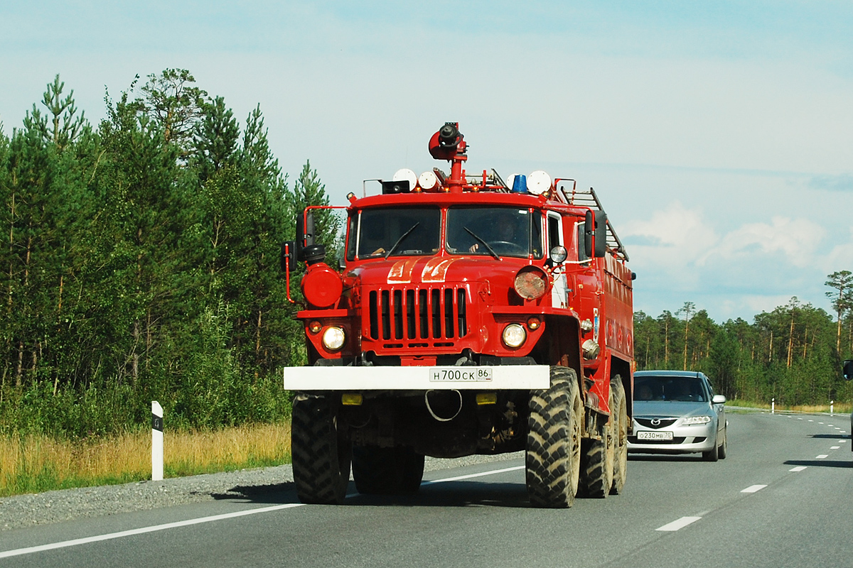 Ханты-Мансийский автоном.округ, № Н 700 СК 86 — Урал-5557-40