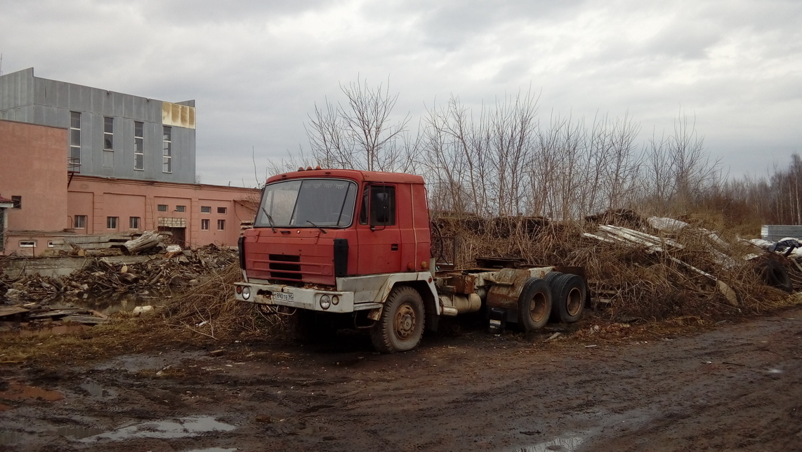 Московская область, № С 890 ТЕ 90 — Tatra 815 V