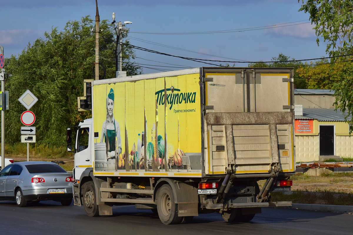 Волгоградская область, № А 588 РА 134 — Mercedes-Benz Axor 1823