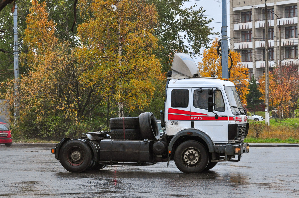 Архангельская область, № С 934 РЕ 190 — Mercedes-Benz SK 1735