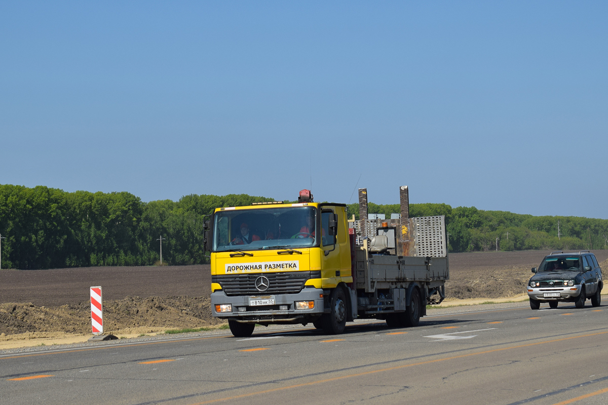 Омская область, № Т 810 НК 55 — Mercedes-Benz Actros ('1997) 1840