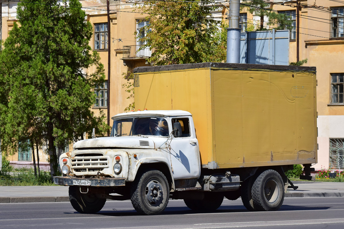 Волгоградская область, № А 725 НВ 34 — ЗИЛ-431410