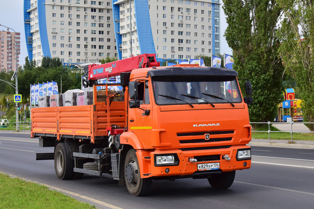 Волгоградская область, № К 829 ХР 134 — КамАЗ-43253-G5