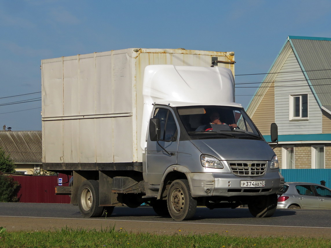 Кировская область, № Р 374 НА 43 — ГАЗ-33104 "Валдай"