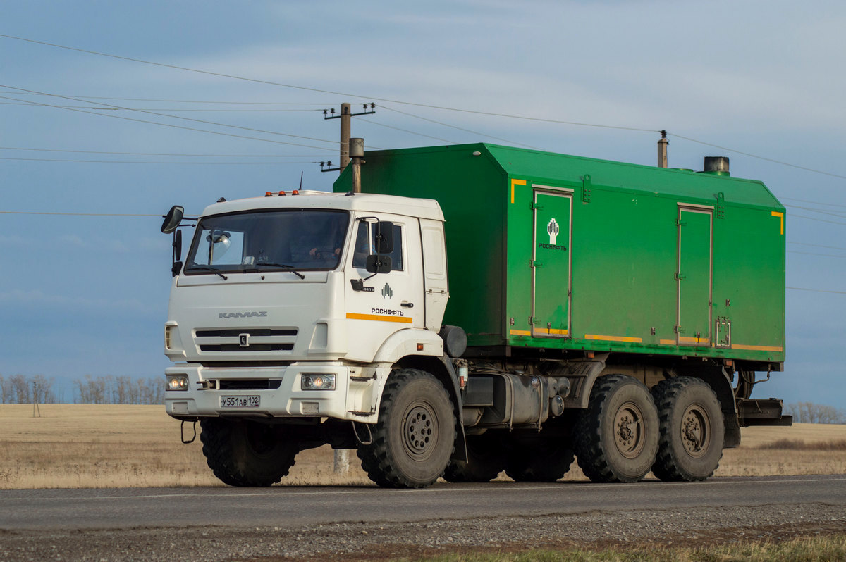 Башкортостан, № У 551 АВ 102 — КамАЗ-43118-46