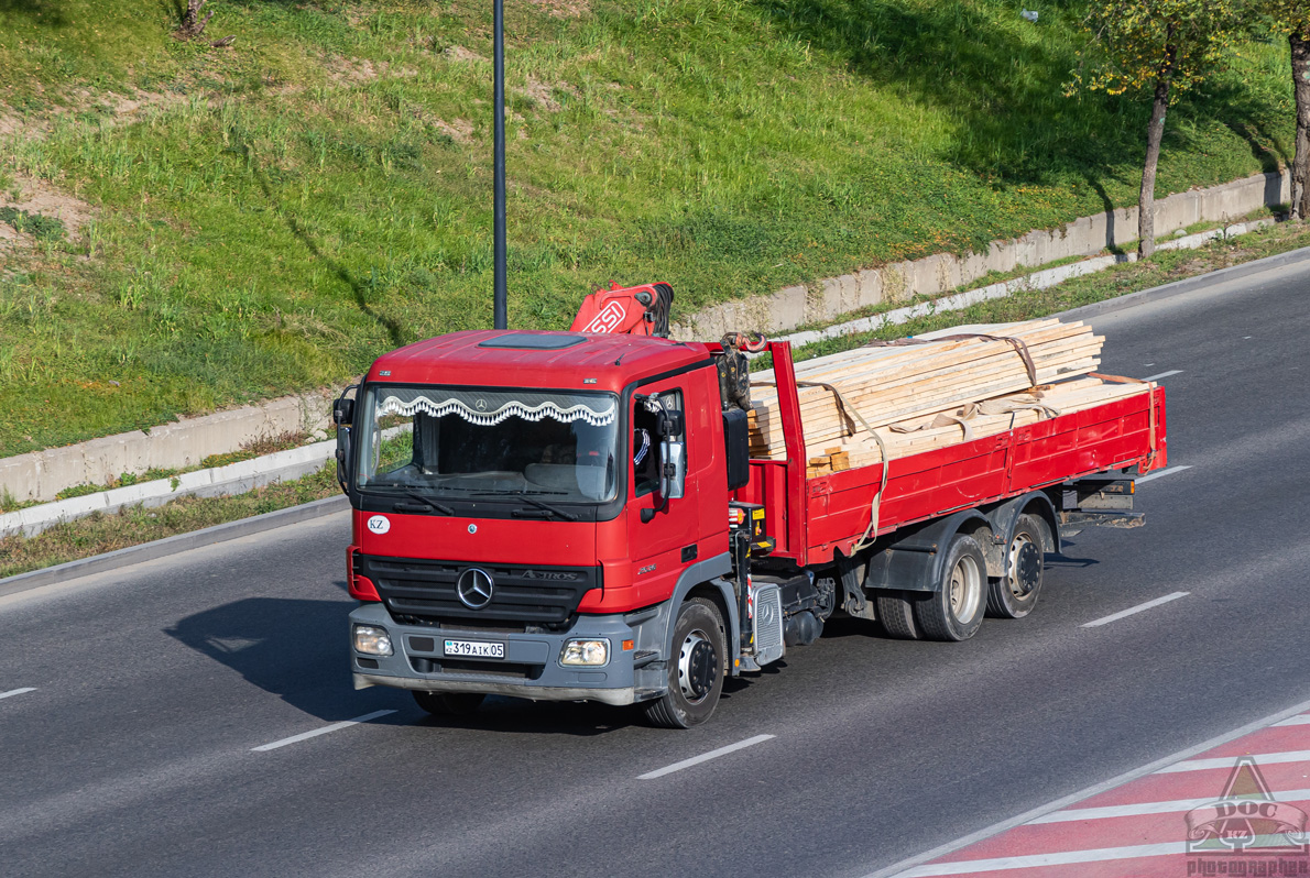 Алматинская область, № 319 AIK 05 — Mercedes-Benz Actros ('2003) 2536