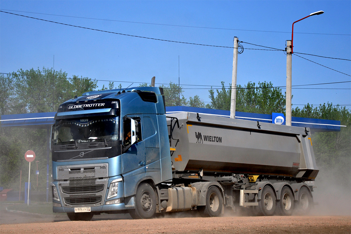 Алтайский край, № У 996 ХВ 22 — Volvo ('2012) FH.460 [X9P]