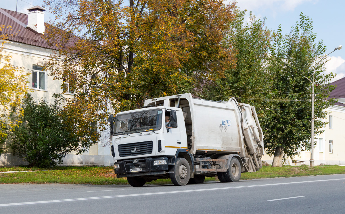 Свердловская область, № К 902 ТН 196 — МАЗ-5340C2