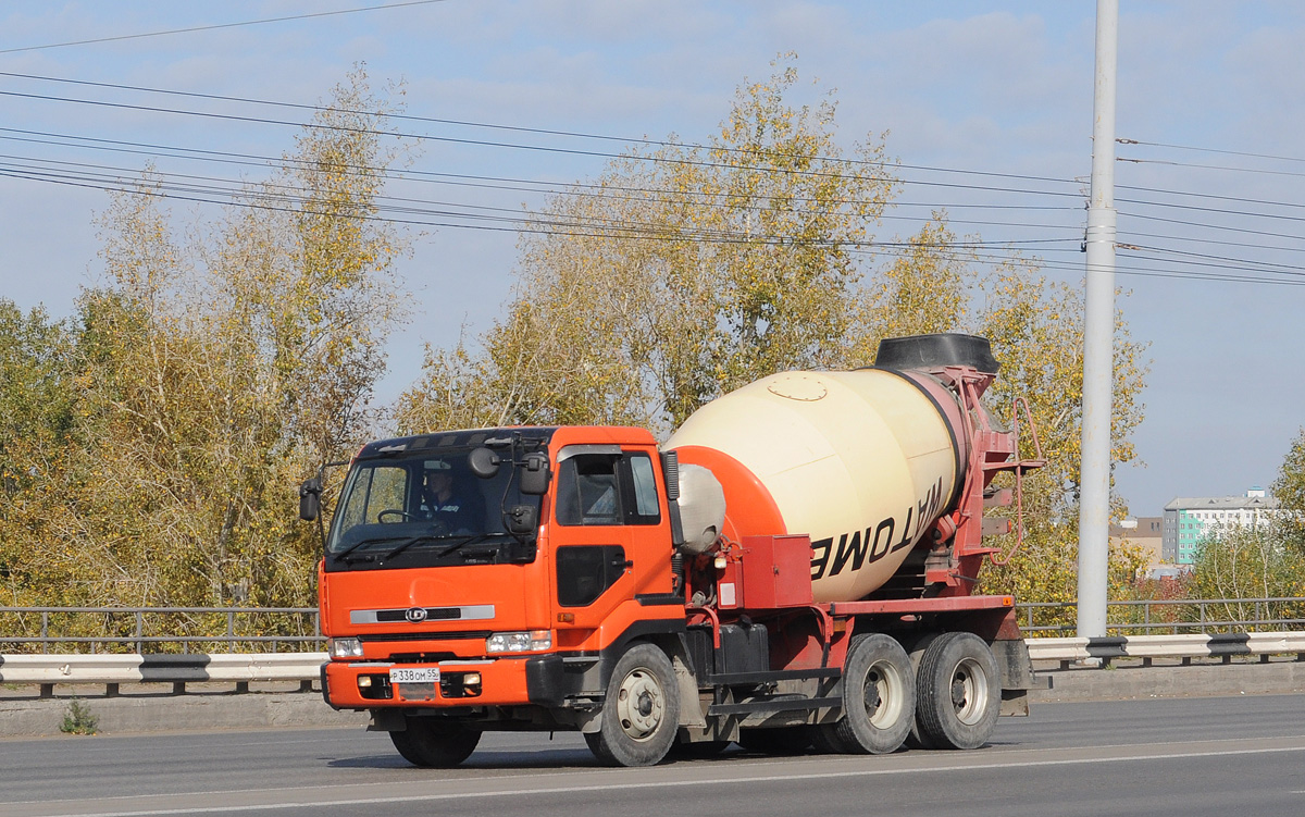 Омская область, № Р 338 ОМ 55 — Nissan Diesel (общая модель)