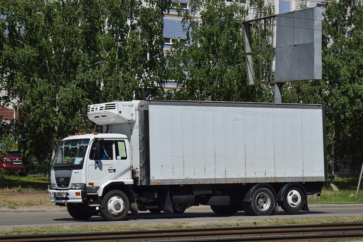 Алтайский край, № У 590 ОВ 22 — Nissan Diesel (общая модель); Алтайский край — Автомобили с нечитаемыми (неизвестными) номерами