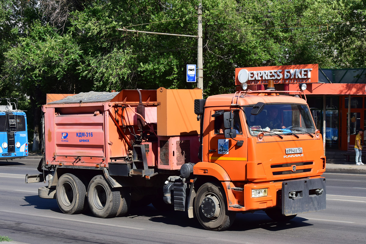 Волгоградская область, № В 994 ЕЕ 134 — КамАЗ-65115-A4