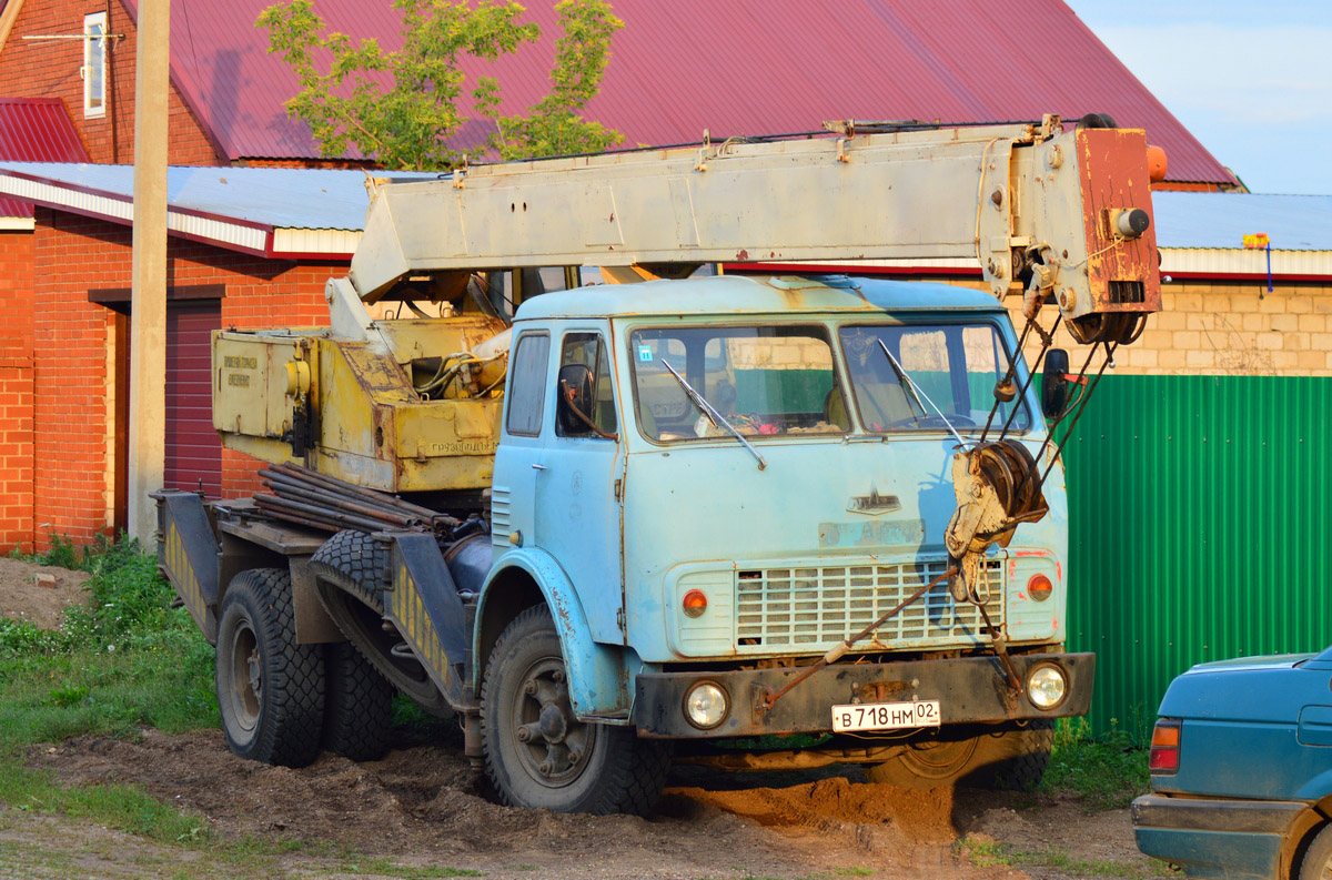 Башкортостан, № В 718 НМ 02 — МАЗ-5334