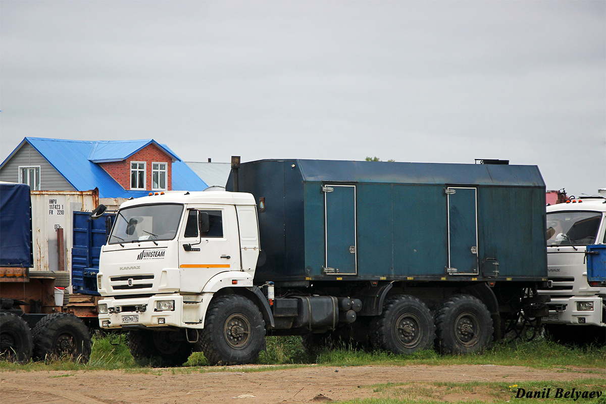 Ненецкий автономный округ, № А 957 МА 716 — КамАЗ-43118-46