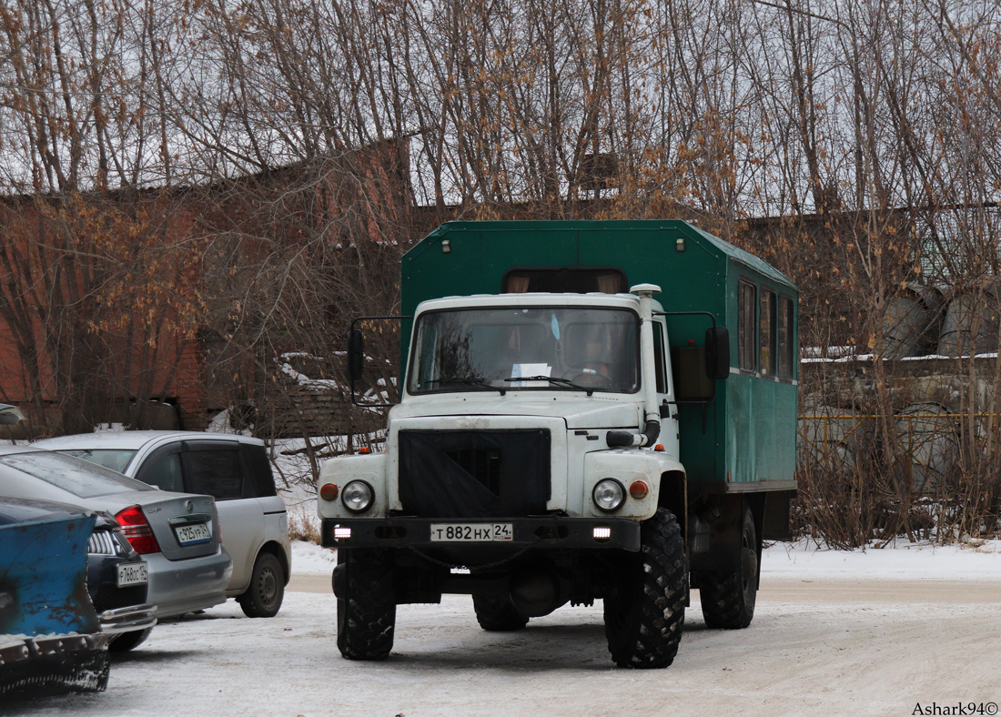 Красноярский край, № Т 882 НХ 24 — ГАЗ-33081 «Садко»