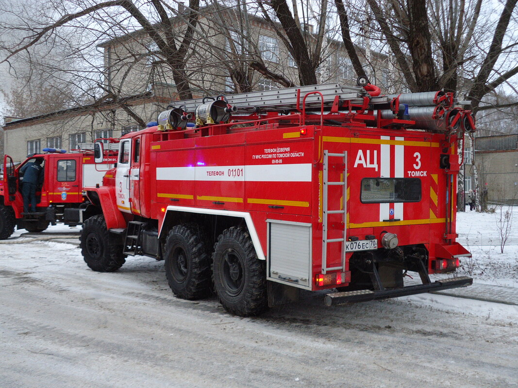 Томская область, № К 076 ЕС 70 — Урал-5557