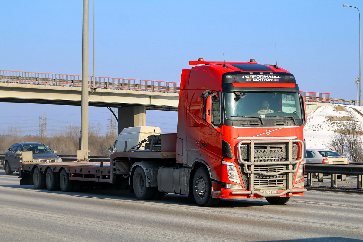 Санкт-Петербург, № В 666 СЕ 178 — Volvo ('2012) FH.460