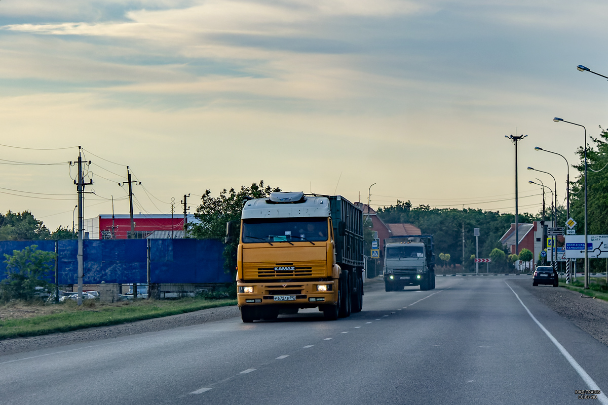 Краснодарский край, № Р 672 АВ 193 — КамАЗ-65116-62