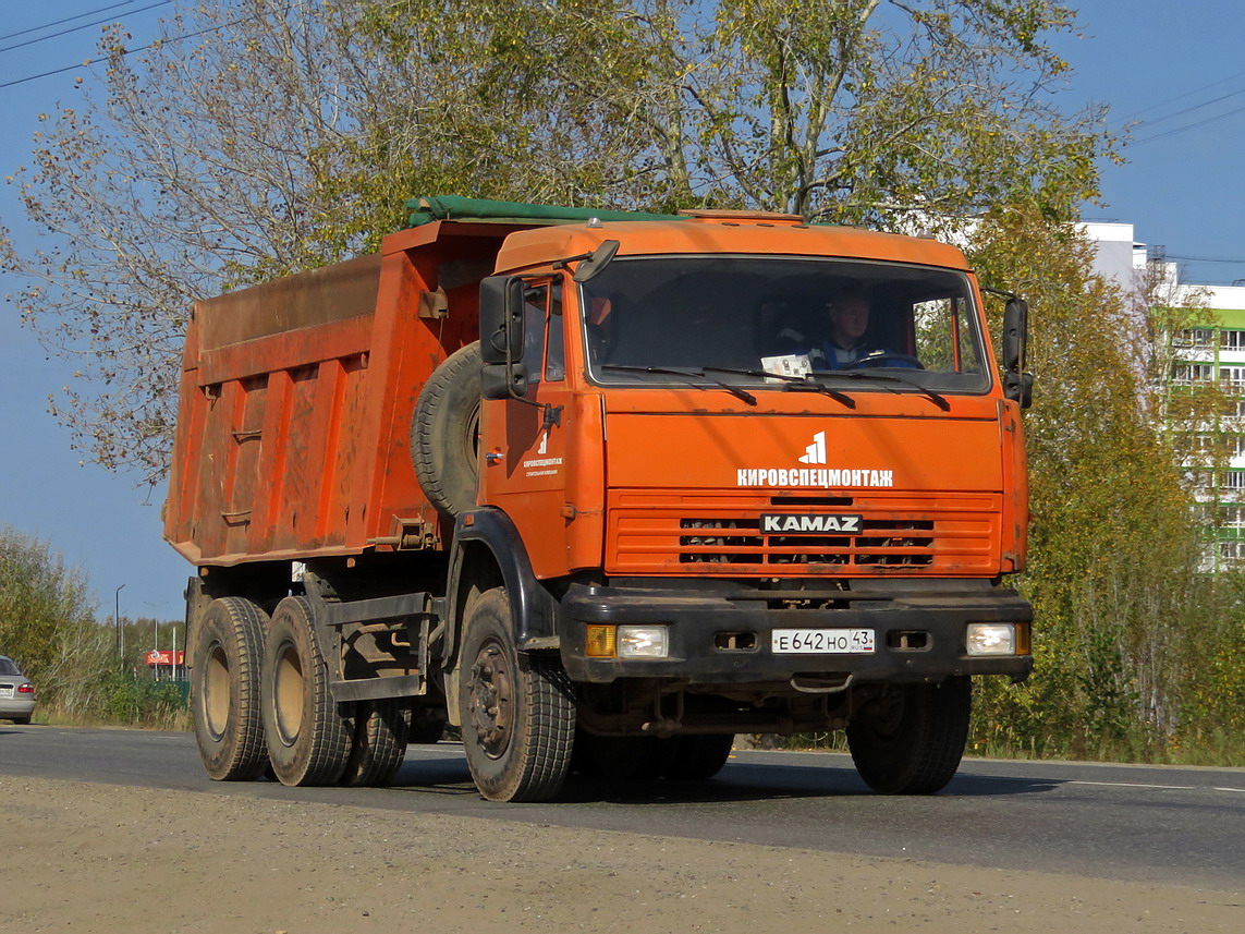 Кировская область, № Е 642 НО 43 — КамАЗ-65115-D3