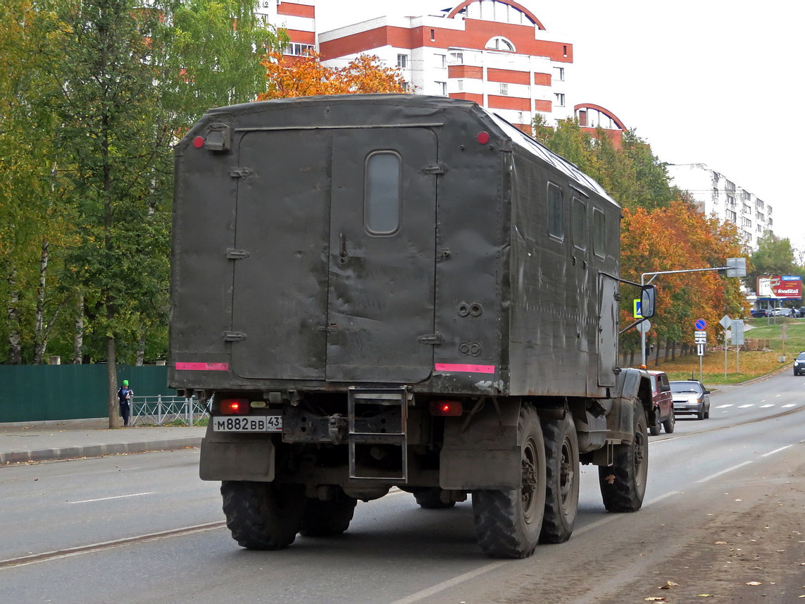 Кировская область, № М 882 ВВ 43 — ЗИЛ-131