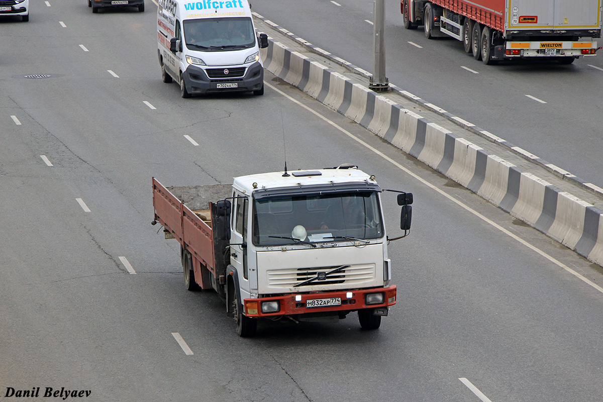 Челябинская область, № М 832 АР 774 — Volvo FL6