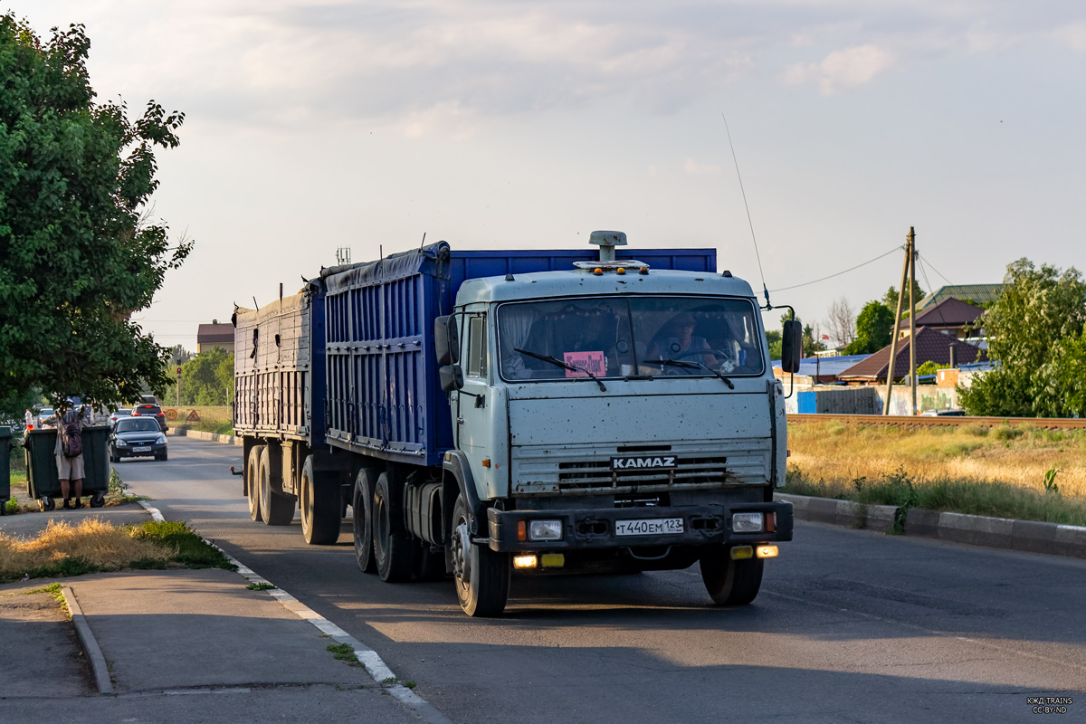 Краснодарский край, № Т 440 ЕМ 123 — КамАЗ-53215-13 [53215N]