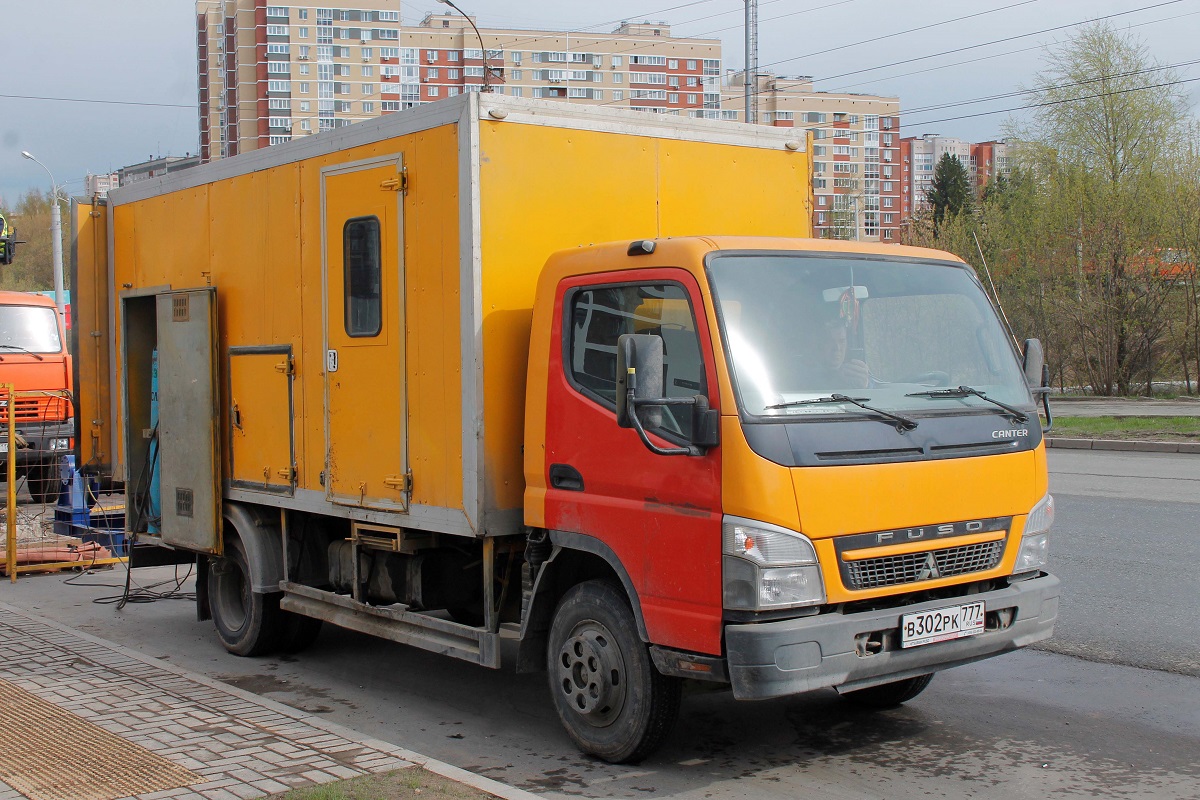 Татарстан, № В 302 РК 777 — Fuso Canter [Z8V, Z9M]