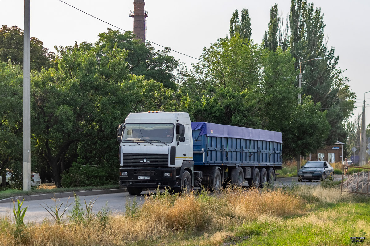 Краснодарский край, № К 764 ЕС 123 — МАЗ-5440A5