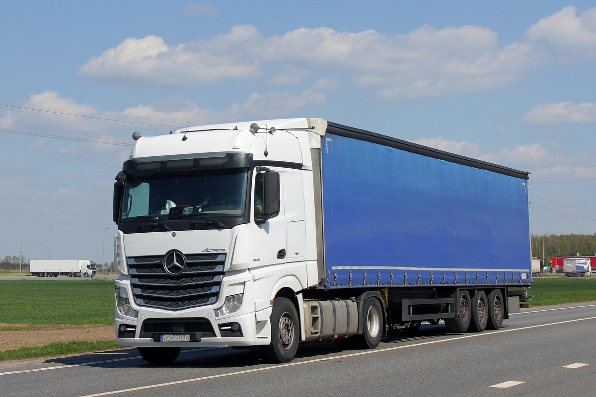 Польша, № WO 57084 — Mercedes-Benz Actros ('2011) 1845