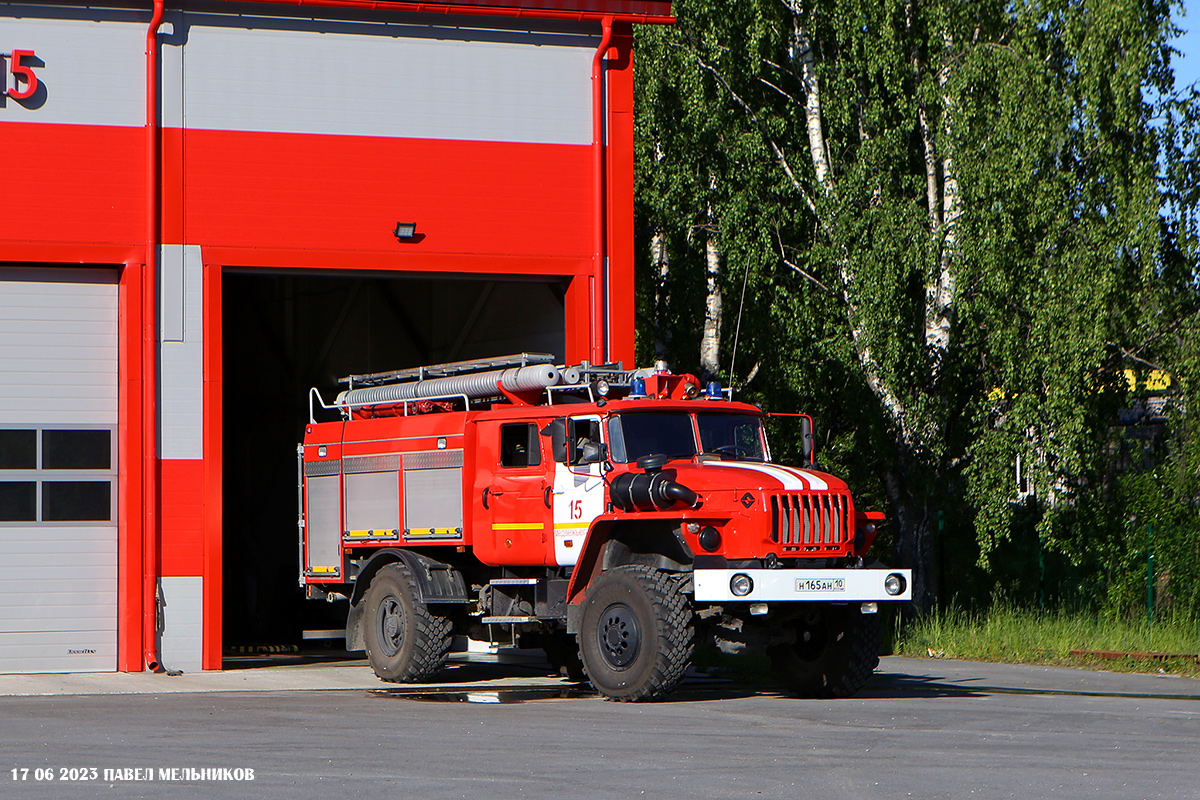 Карелия, № Н 165 АН 10 — Урал-43206