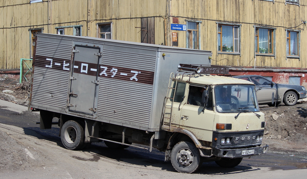 Камчатский край, № К 452 НН 41 — Mitsubishi Fuso (общая модель)