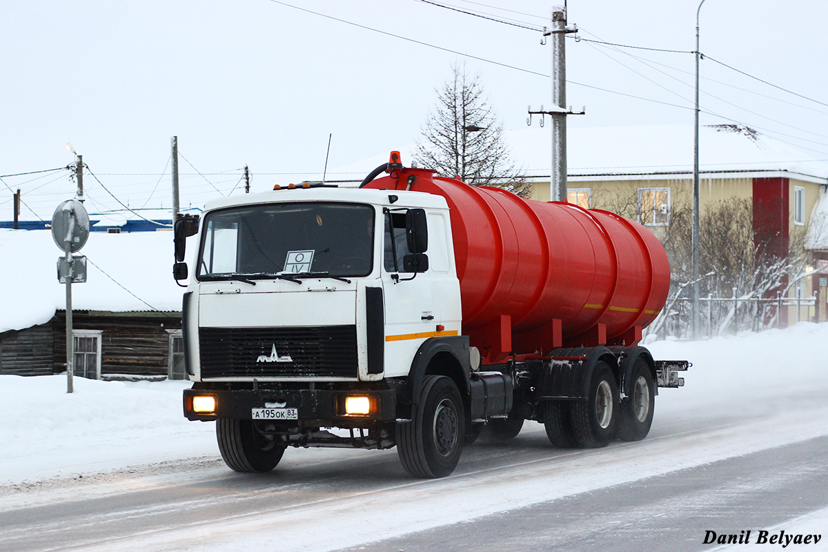 Ненецкий автономный округ, № А 195 ОК 83 — МАЗ-6303A5