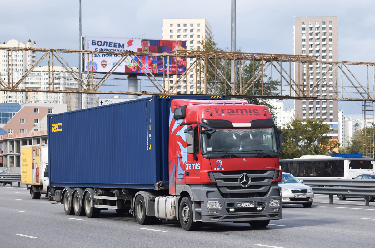 Московская область, № В 070 УА 750 — Mercedes-Benz Actros ('2009) 1844