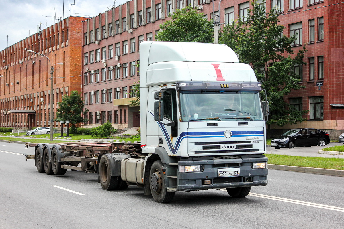 Санкт-Петербург, № М 921 МХ 178 — IVECO EuroTech