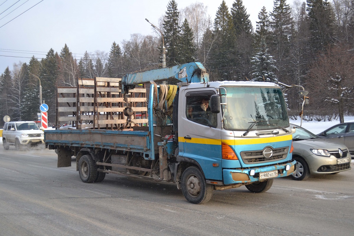 Удмуртия, № Т 900 ХО 18 — Hino Ranger