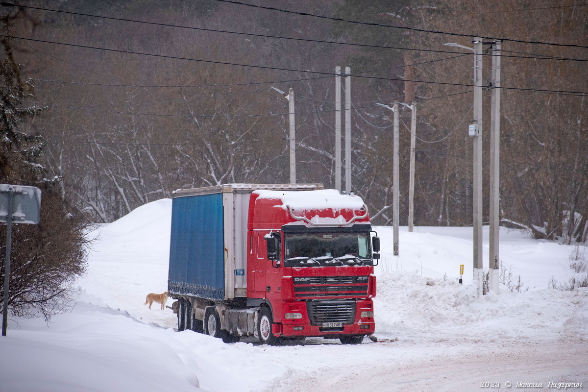 Узбекистан, № 60 X 317 AB — DAF XF95 FT