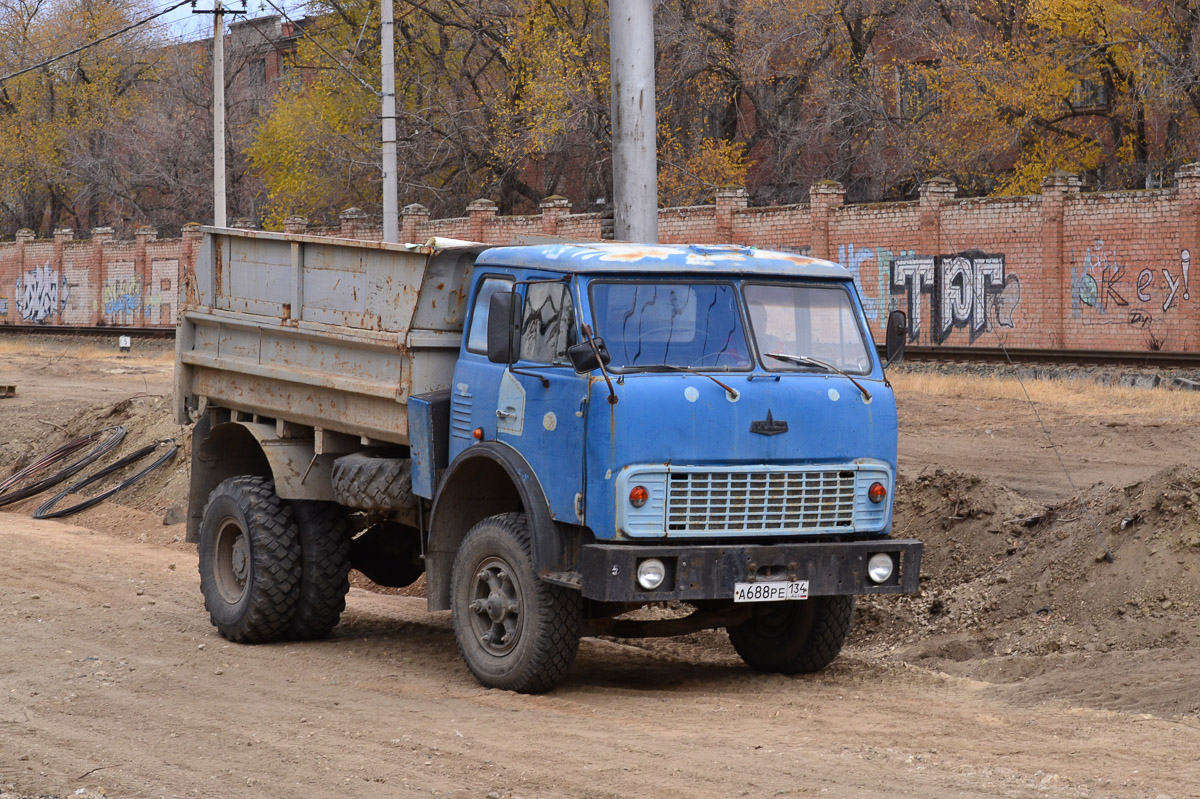 Волгоградская область, № А 688 РЕ 134 — МАЗ-5549