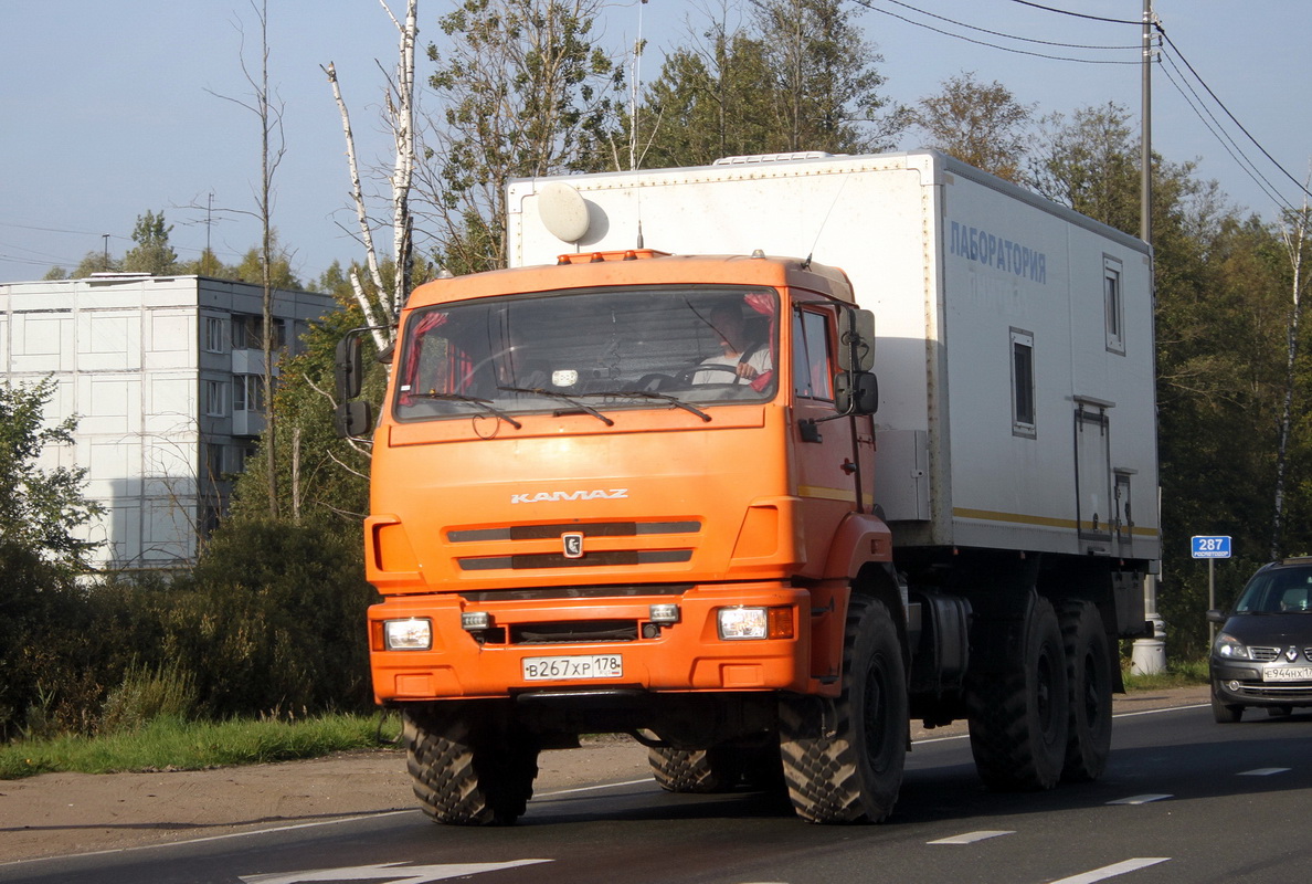 Санкт-Петербург, № В 267 ХР 178 — КамАЗ-43118 (общая модель)