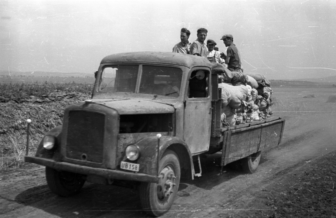 Венгрия, № UB 358 —  Прочие модели; Венгрия — Исторические фотографии (Автомобили)