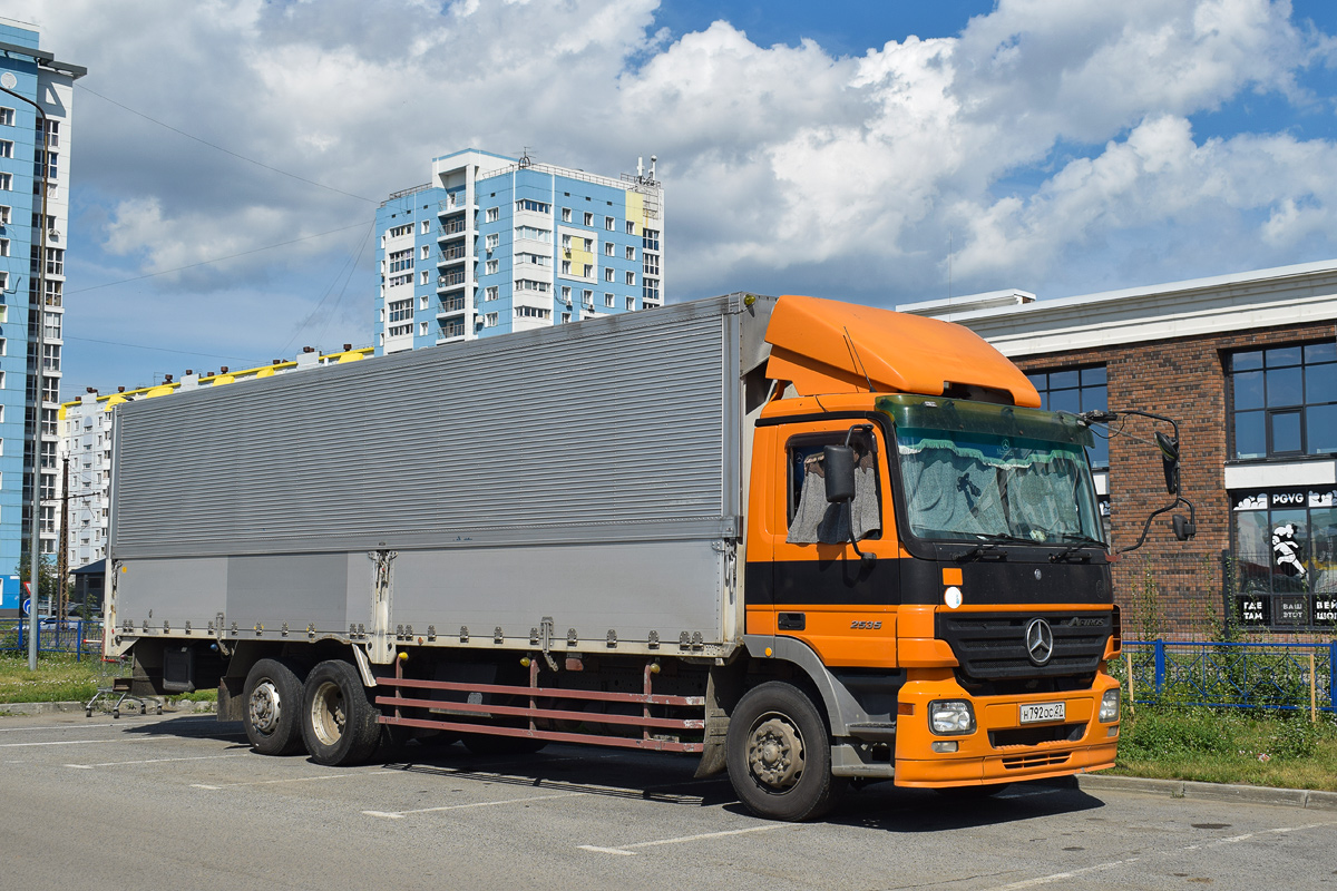 Алтайский край, № Н 792 ОС 27 — Mercedes-Benz Actros ('2003) 2535