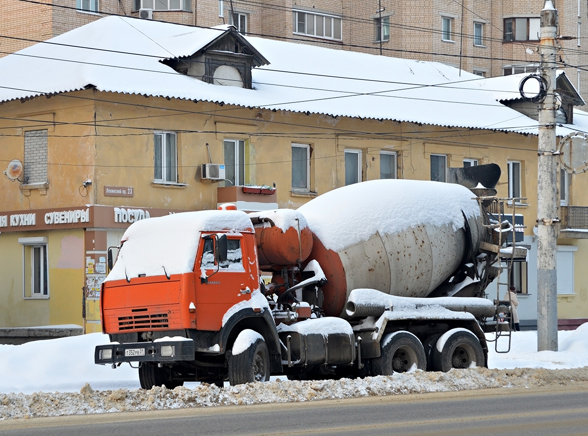 Белгородская область, № Т 352 РВ 31 — КамАЗ-53229-15 [53229R]