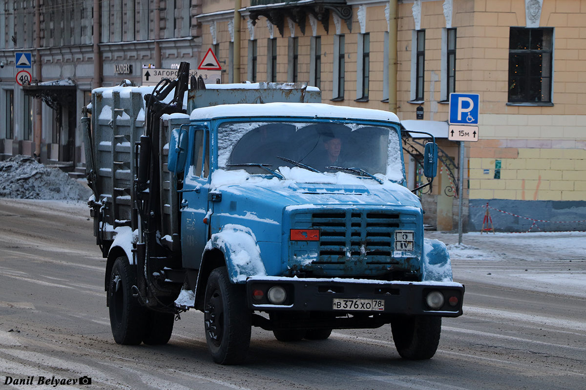 Санкт-Петербург, № 613 — ЗИЛ-432902