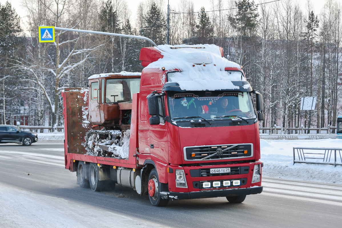 Архангельская область, № О 646 ТЕ 29 — Volvo ('1993) FH12.420