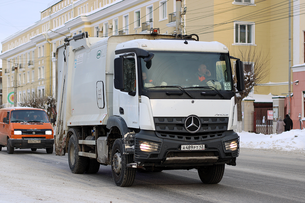 Кировская область, № А 489 РТ 43 — Mercedes-Benz Arocs 2033 [Z9M]