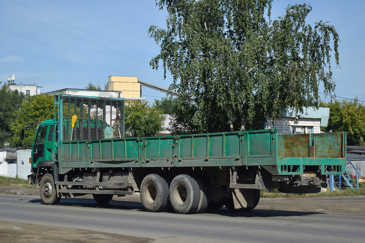 Алтайский край, № Р 319 ХС 22 — Isuzu Giga (общая модель)