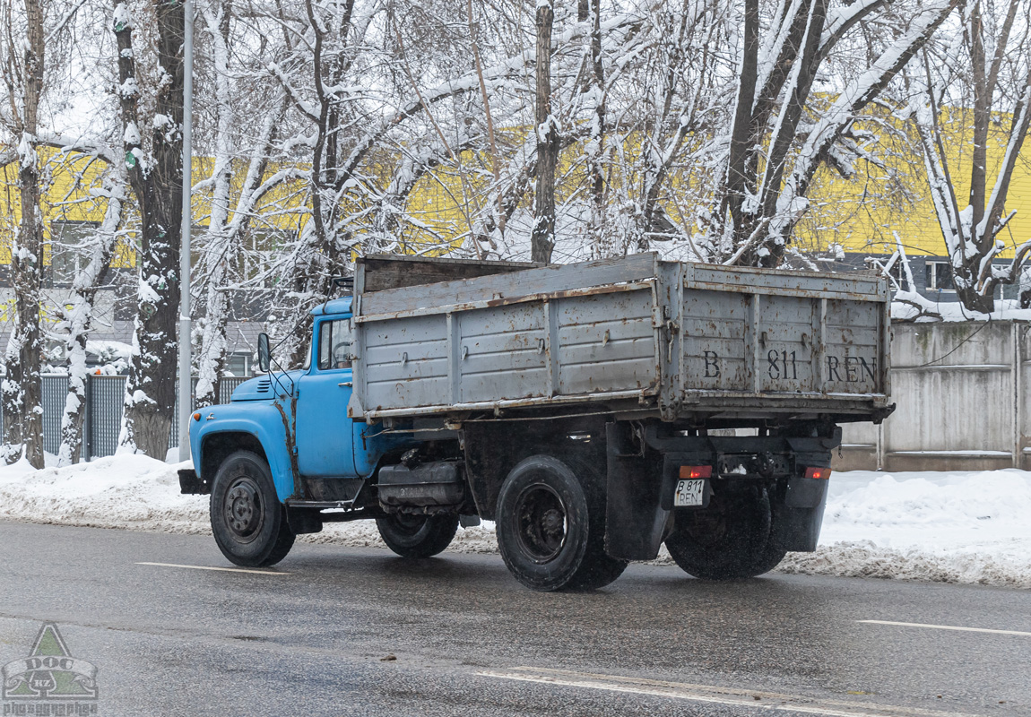 Алматинская область, № B 811 REN — ЗИЛ-495710