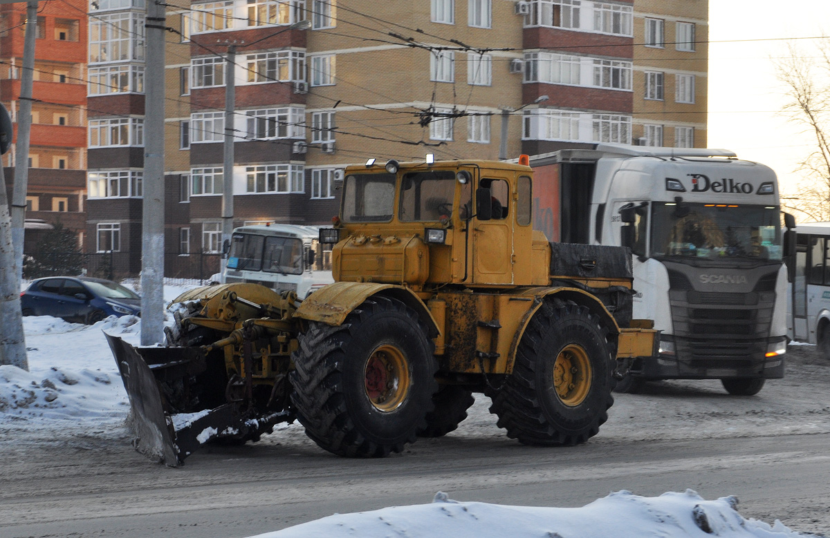 Омская область, № 1433 ОА 55 — К-700А, К-701