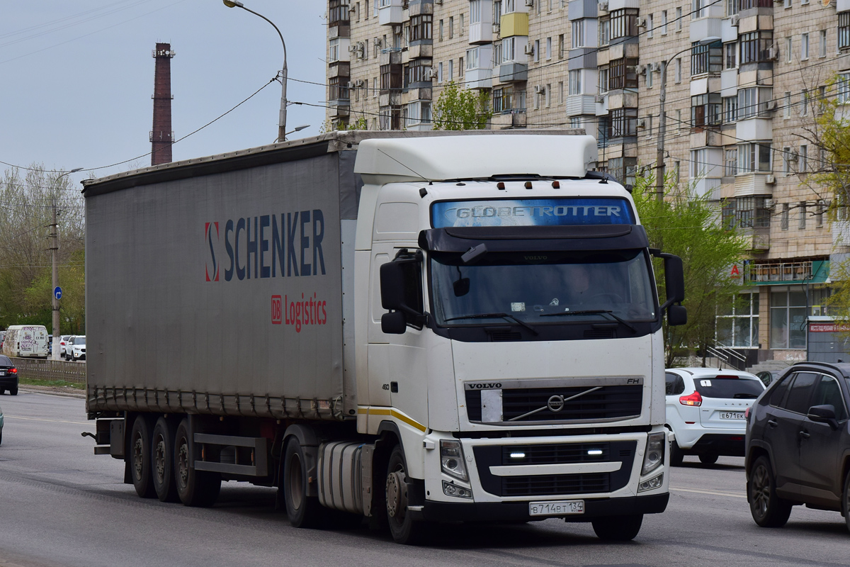 Волгоградская область, № В 714 ВТ 134 — Volvo ('2008) FH.460