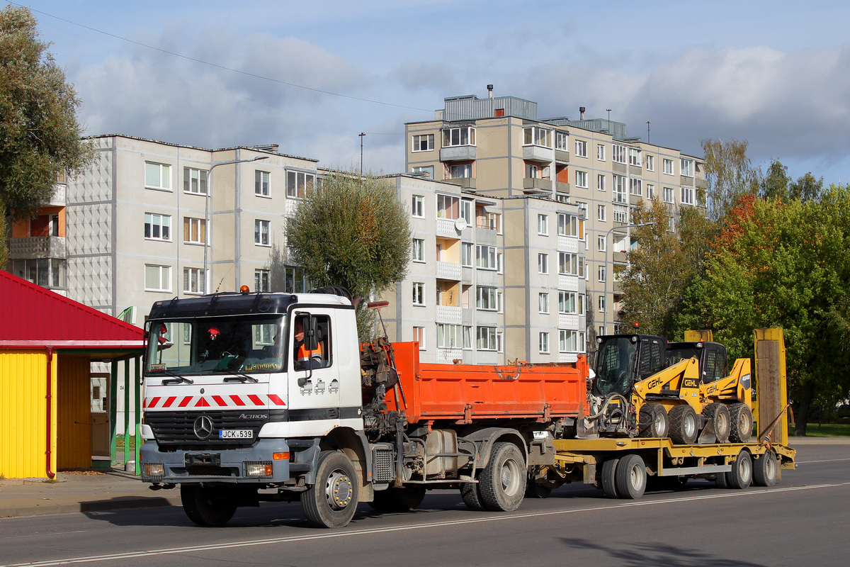 Литва, № JCK 539 — Mercedes-Benz Actros ('1997); Литва — Спецтехника с нечитаемыми (неизвестными) номерами