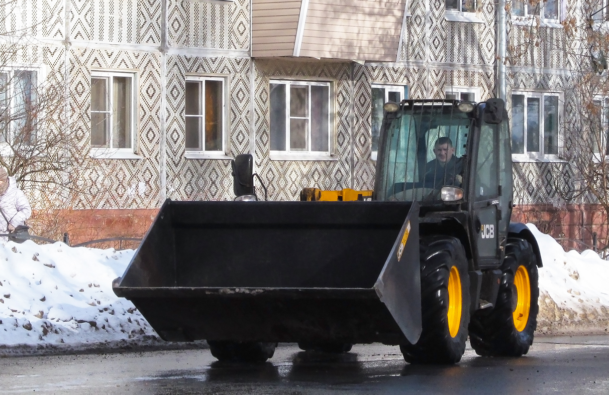 Калужская область, № 4819 КВ 40 — JCB 531-70